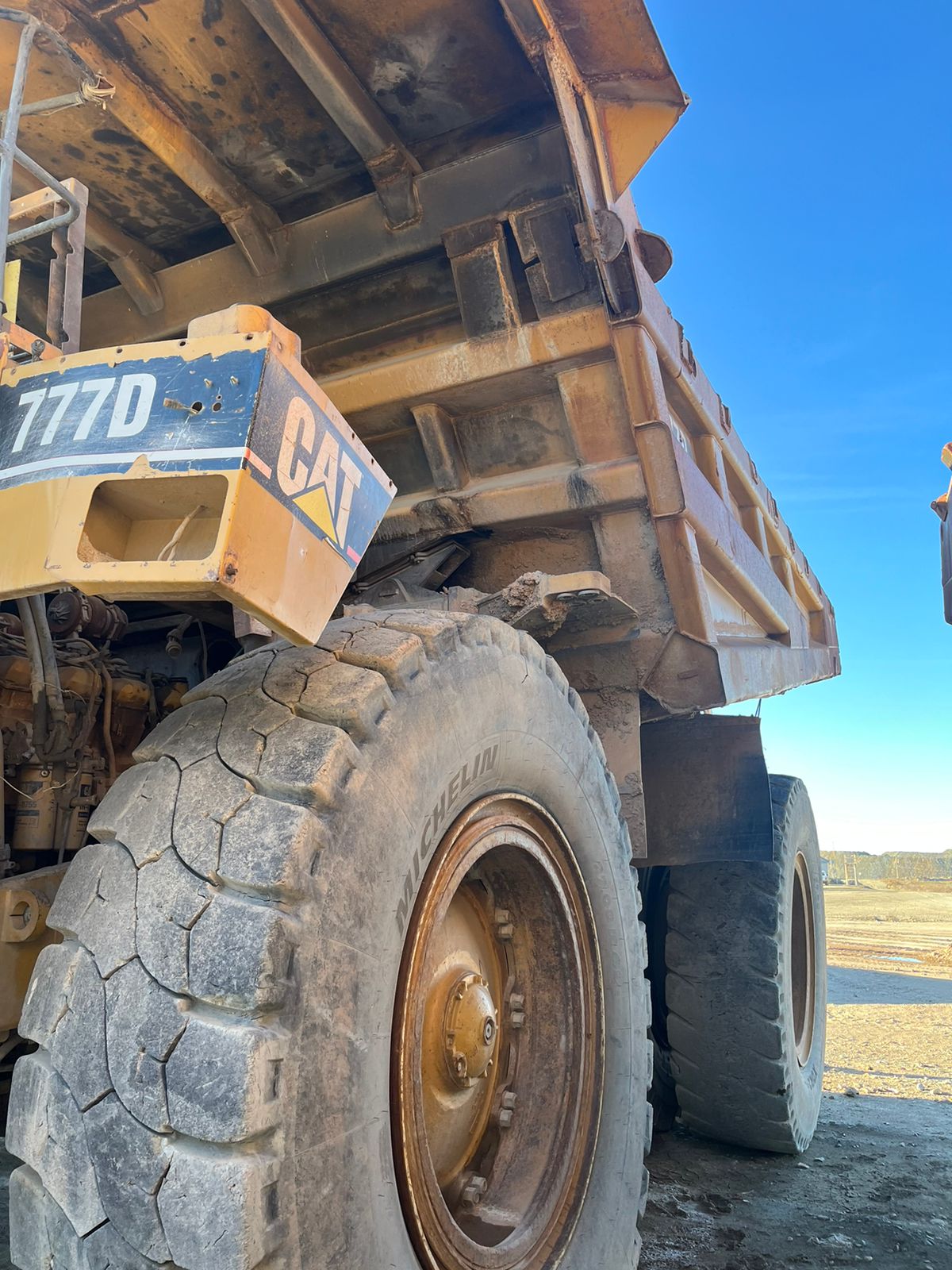 CATERPILLAR 777D (503)