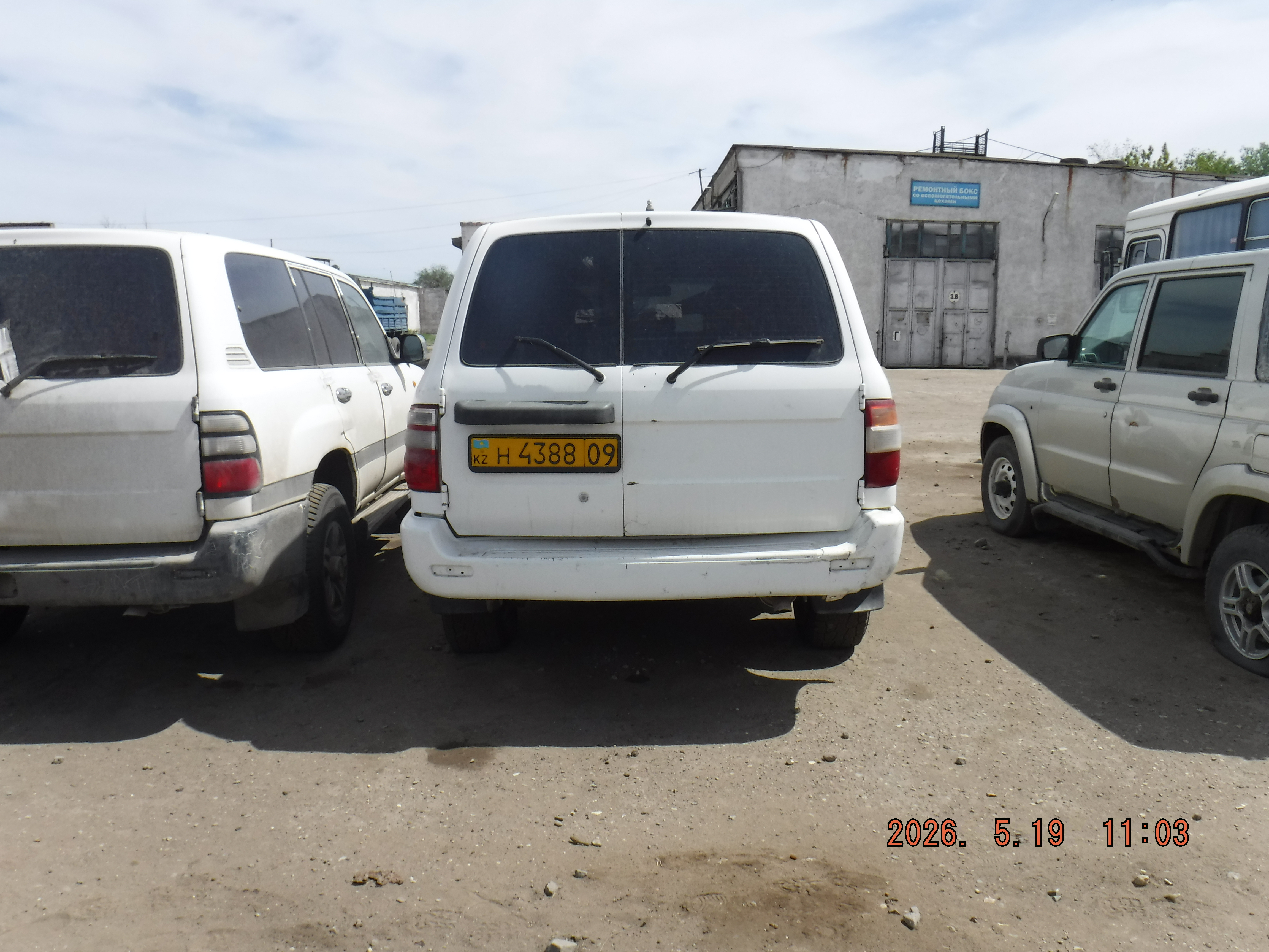 Toyota Land Cruiser 100GX