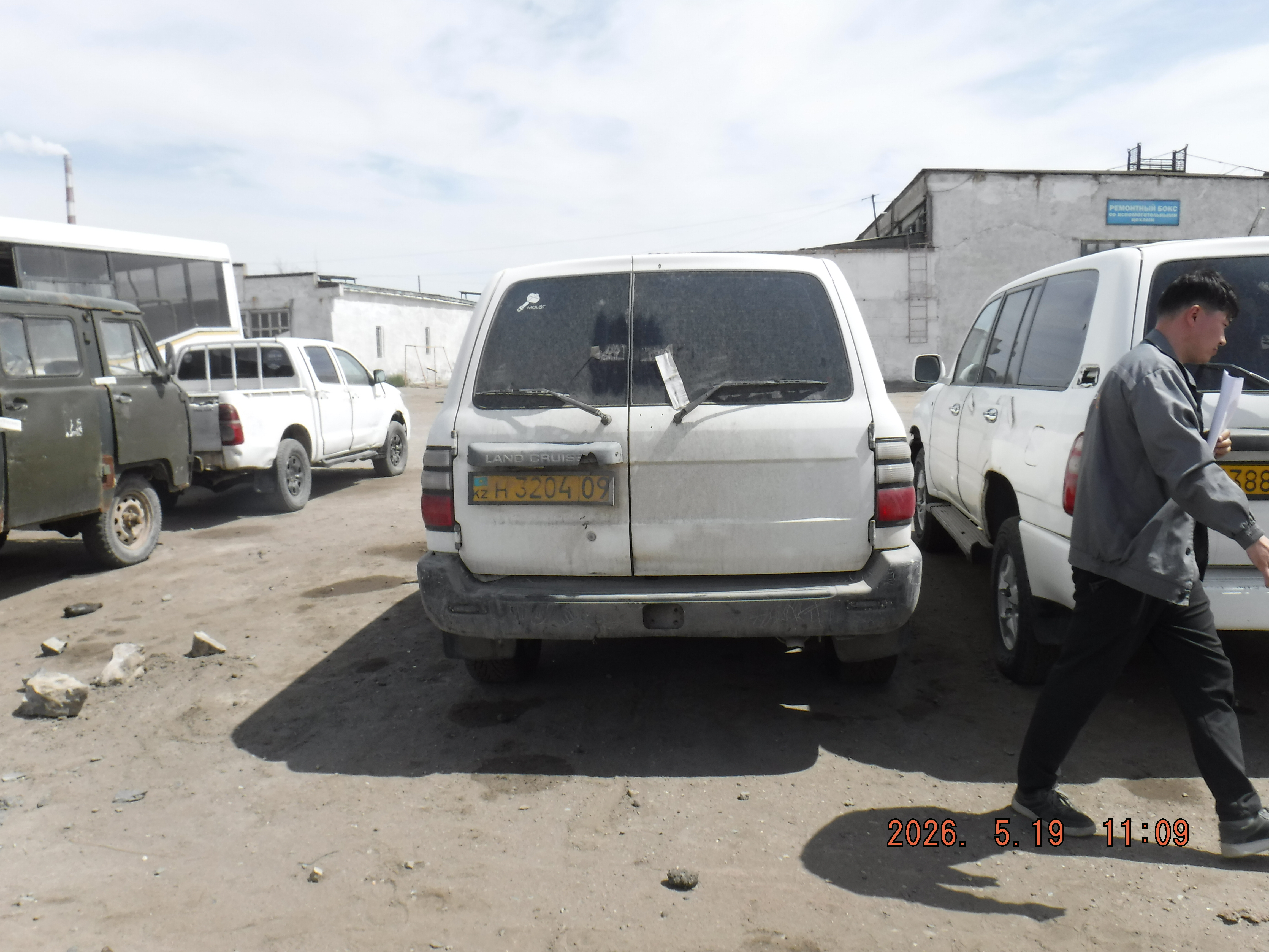 Toyota Land Cruiser 100GX