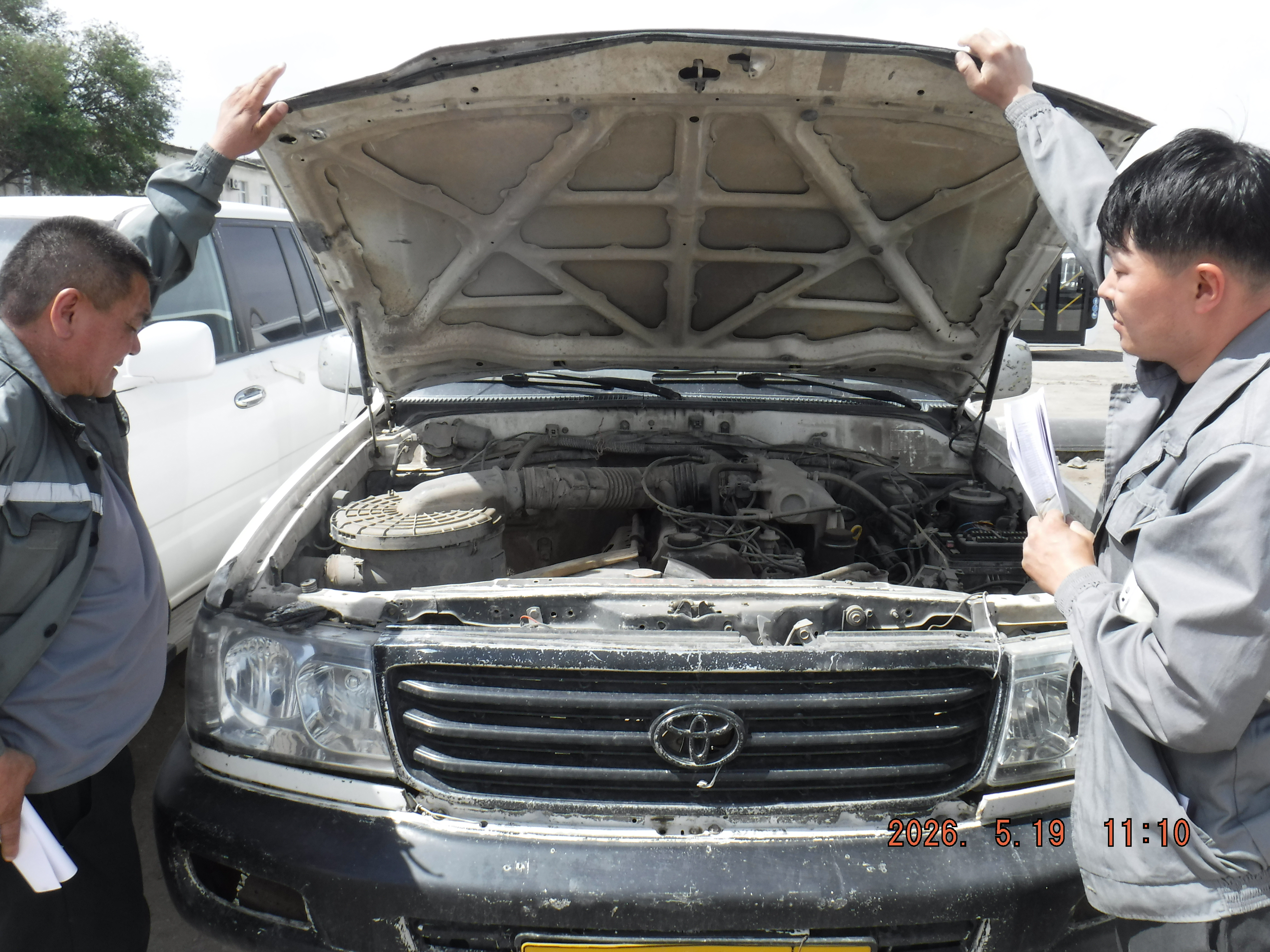 Toyota Land Cruiser 100GX