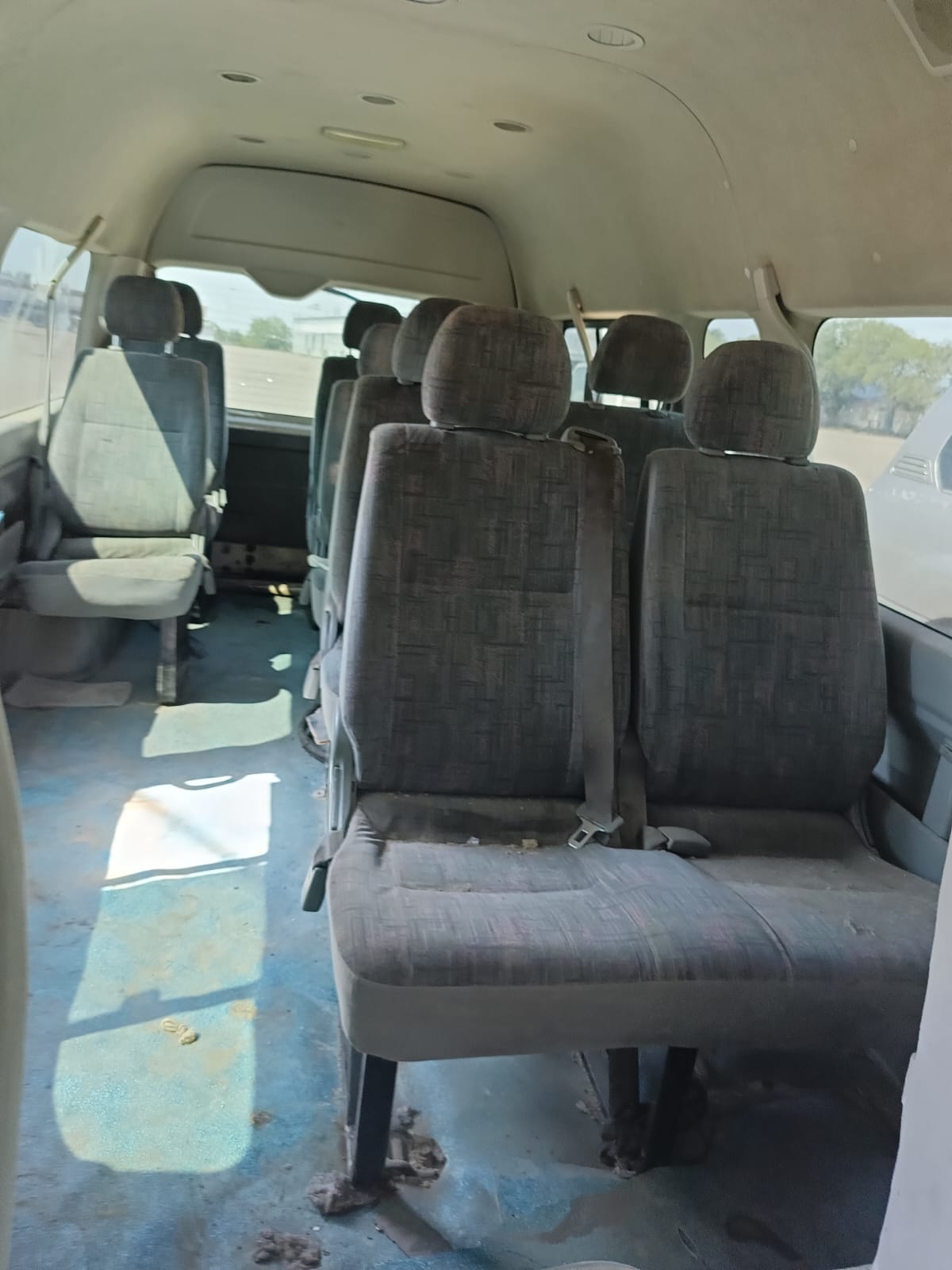 Toyota HI ACE