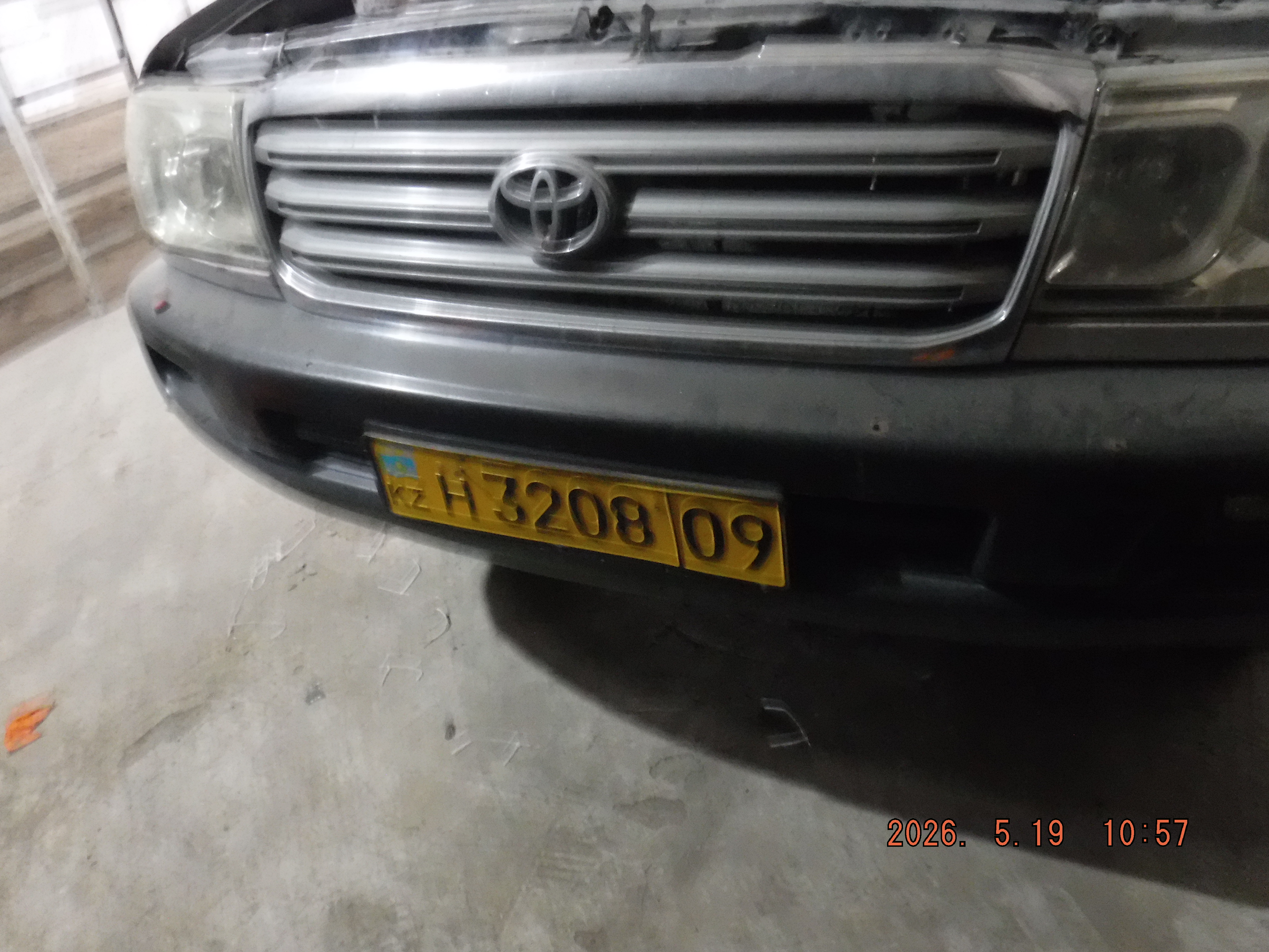 Toyota Land Cruiser 100GX