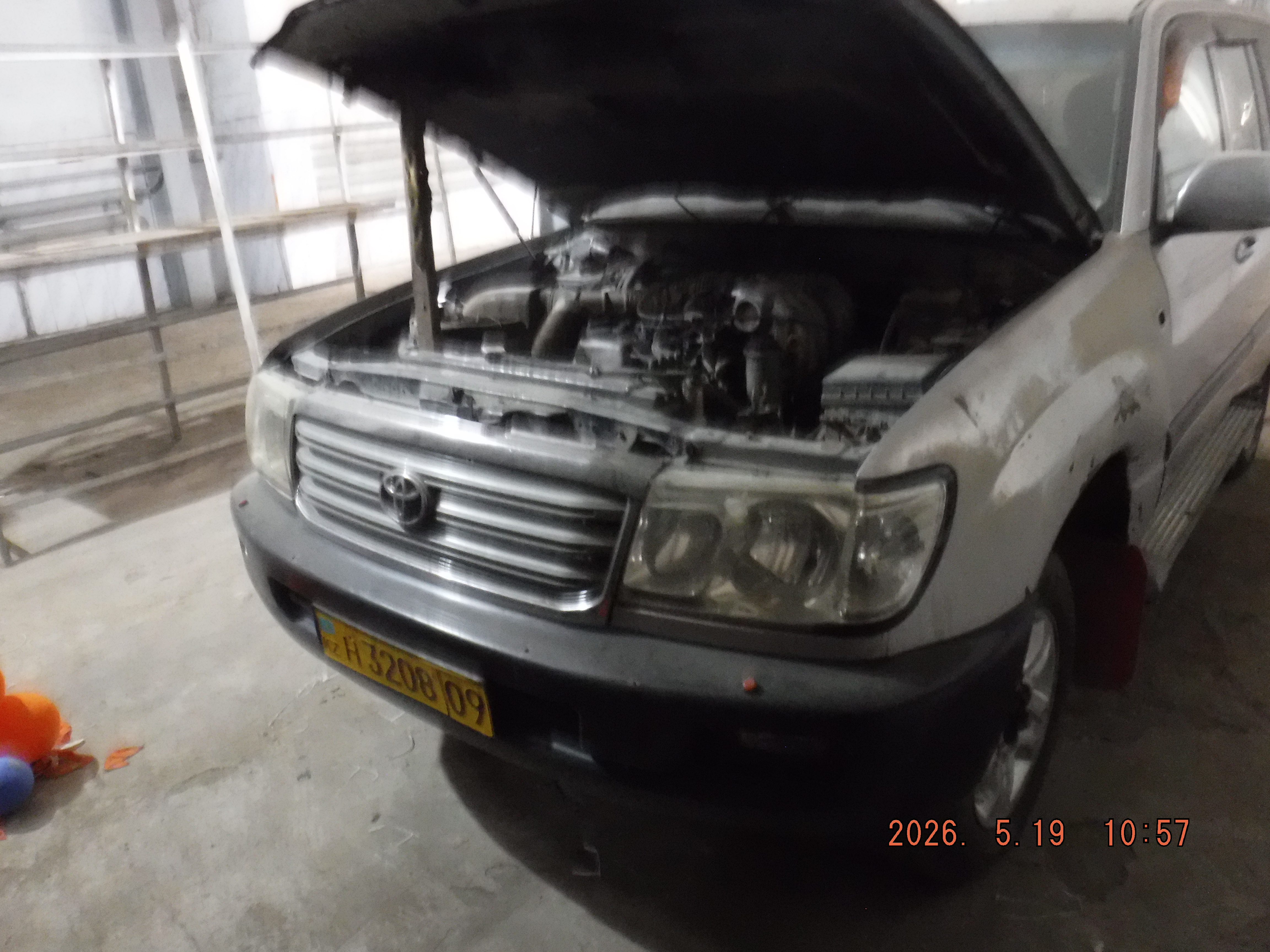 Toyota Land Cruiser 100GX