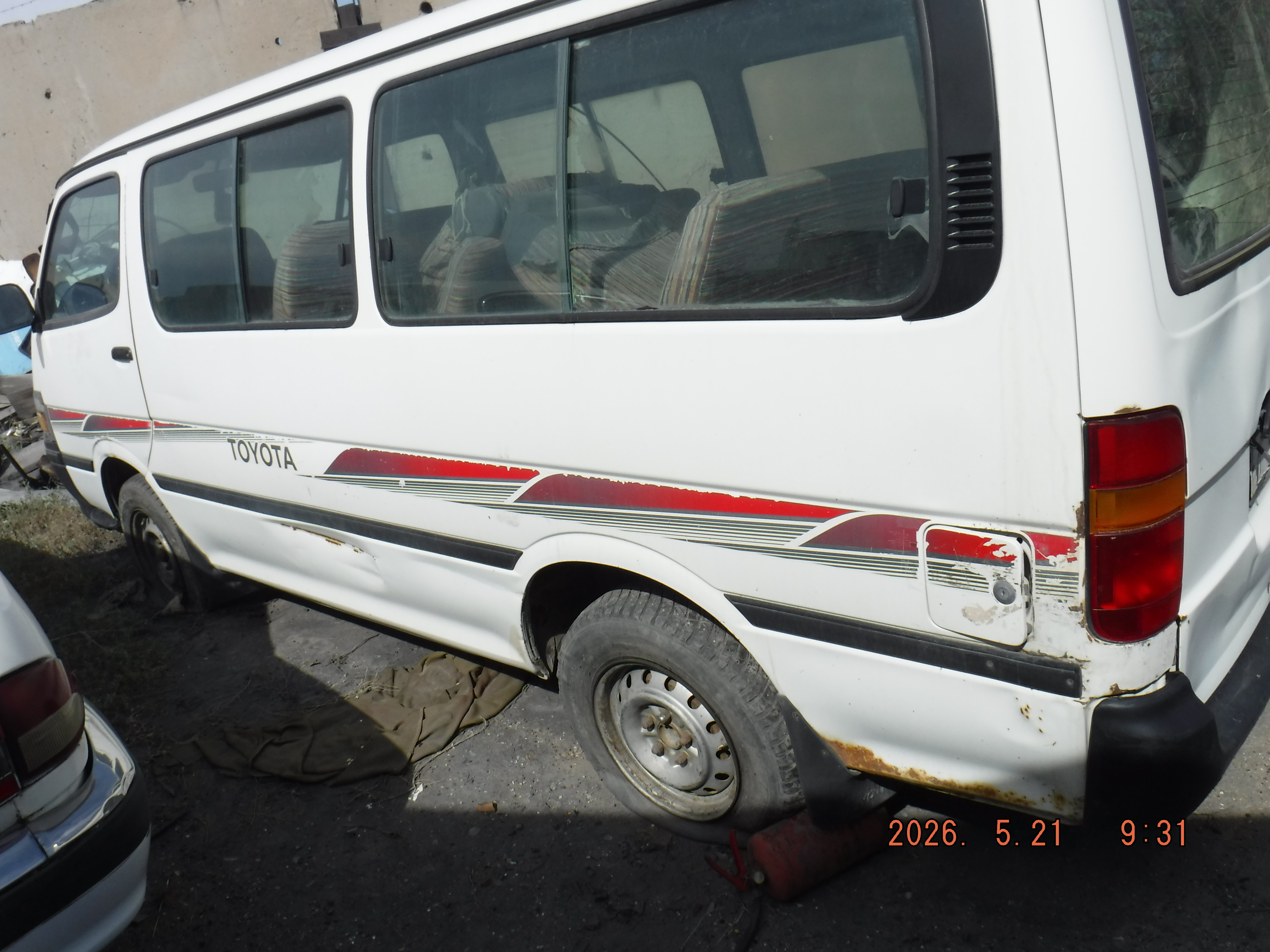 TOYOTA HIACE  _M301CL
