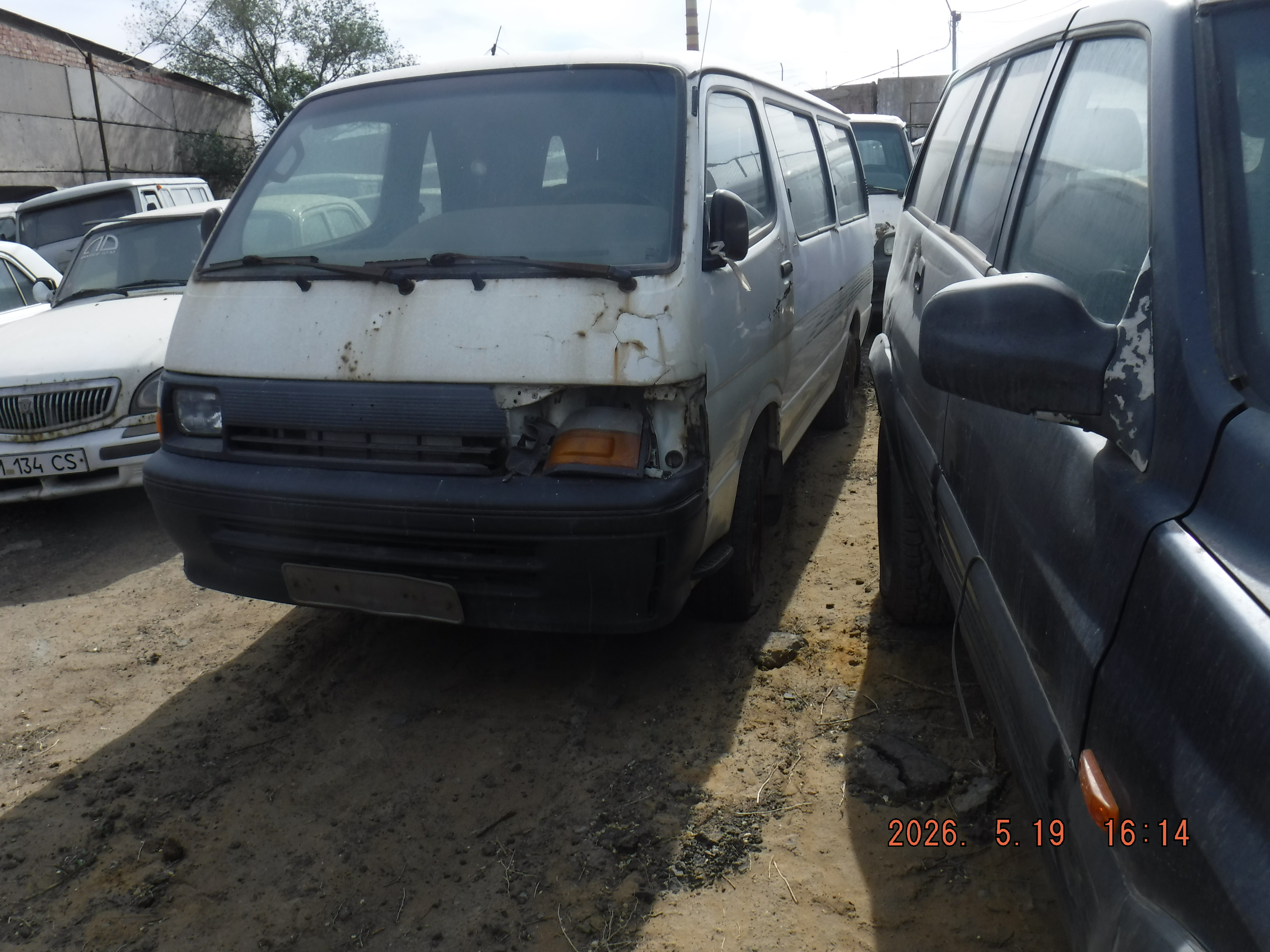 Toyota  Hiace_М891CR