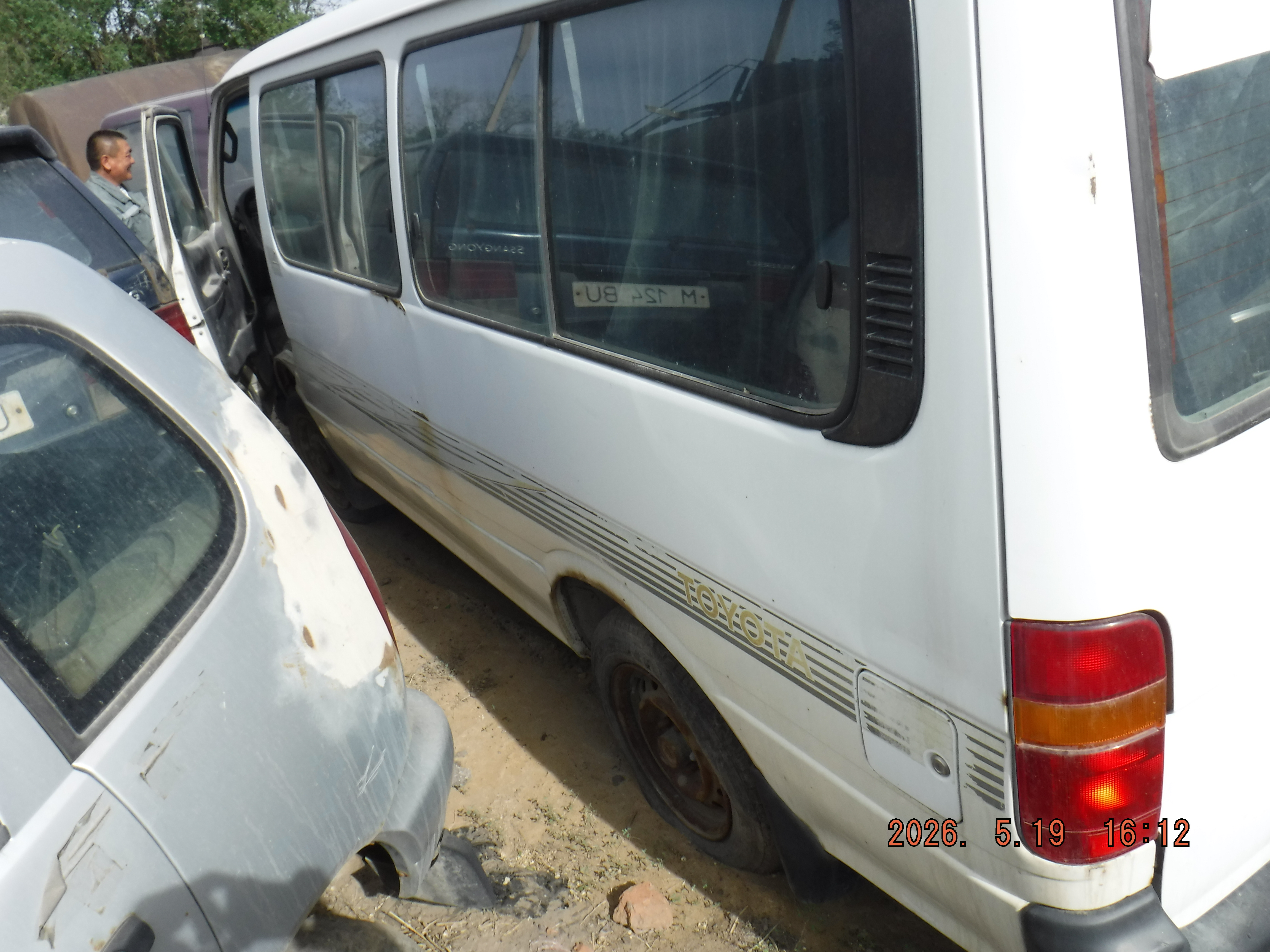 Toyota  Hiace_М891CR