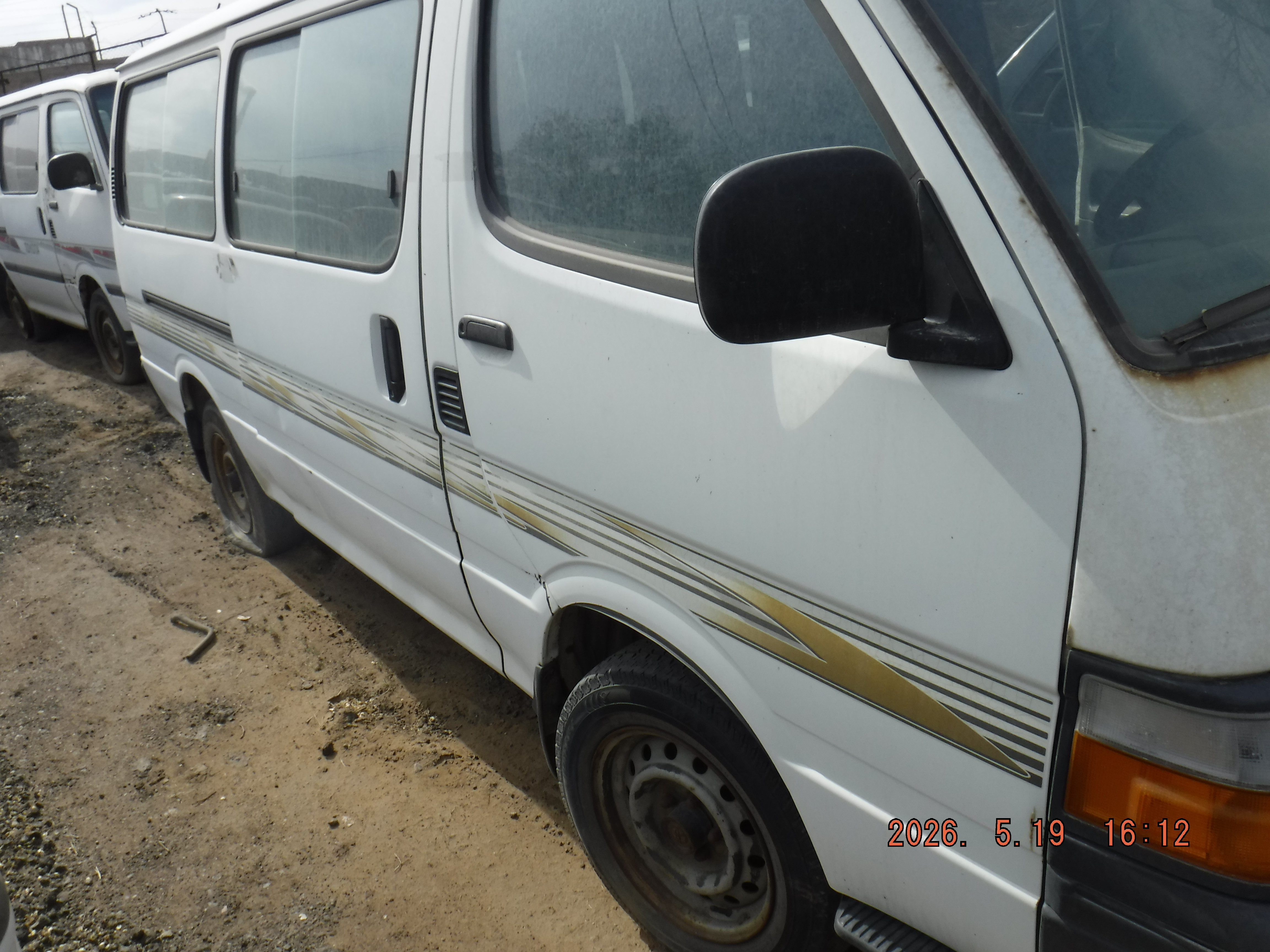 Toyota  Hiace_М891CR